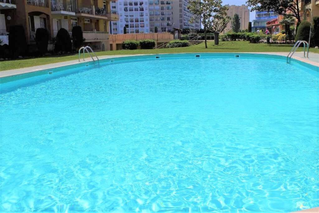Greserva Kar-Centro, Junto A La Playa, 3 Piscinas, Wifi, Clima, Restaurantes 2024 Empuriabrava Esterno foto